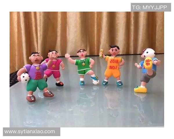 橡皮泥足球明星作品展现创意与热情的艺术之旅